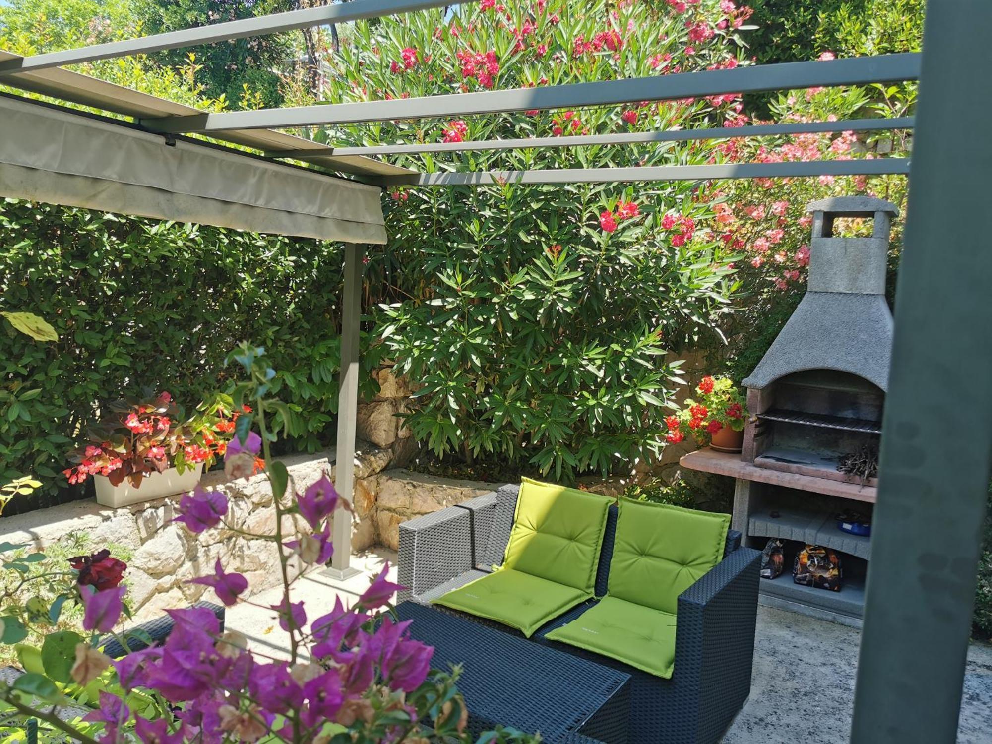 Apartman Nekic Cres Oda fotoğraf